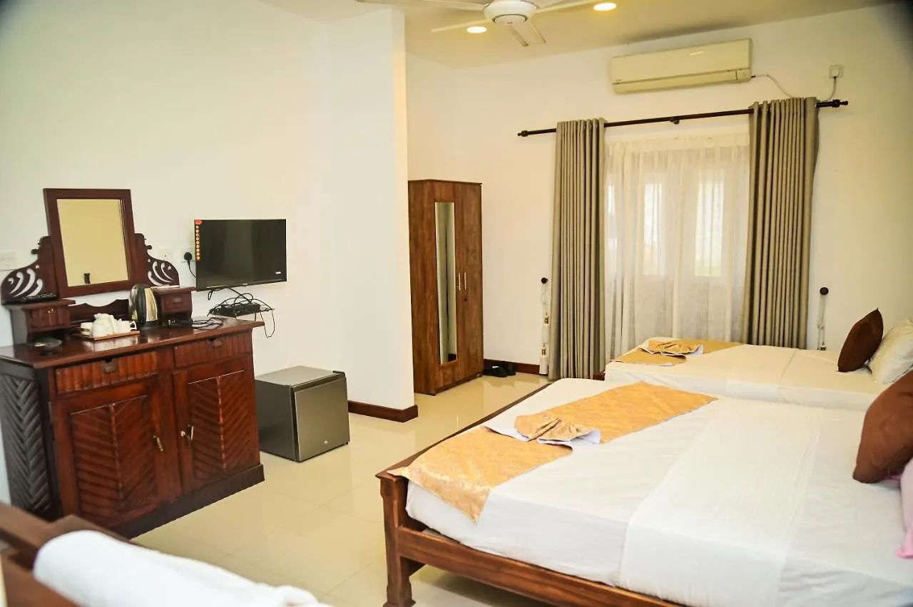 Bed and Breakfast New Sea Villa Νεγκόμπο