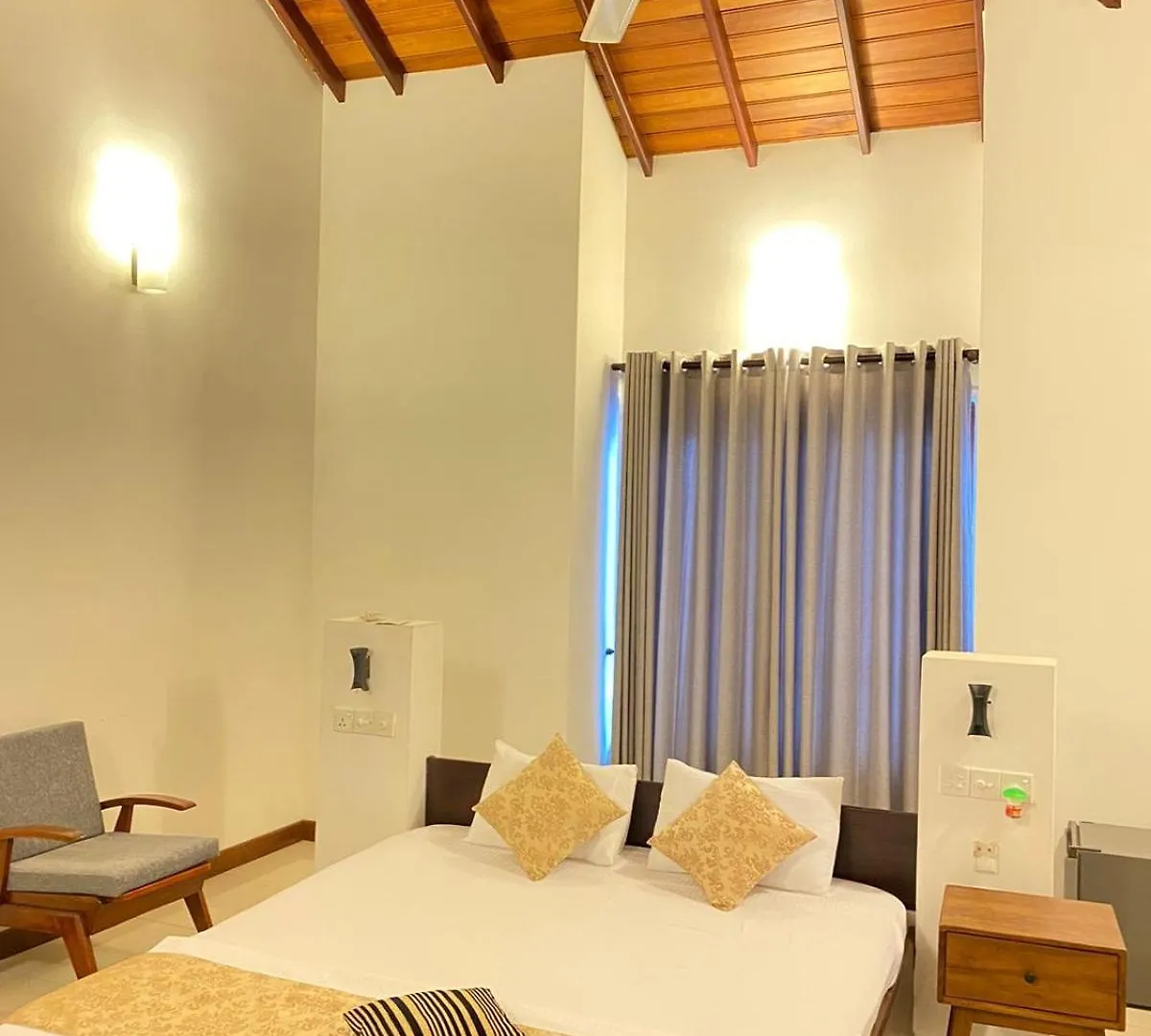 Bed and Breakfast New Sea Villa Νεγκόμπο